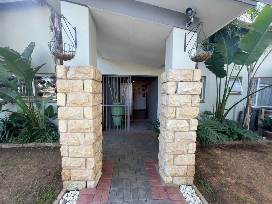 5 Bedroom Property for Sale in Universitas Free State